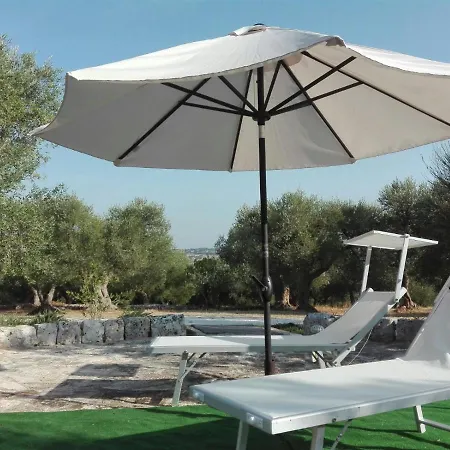Gospodarstwo wiejskie Trullo Mastricale - Trullo Con Piscina Privata Putignano